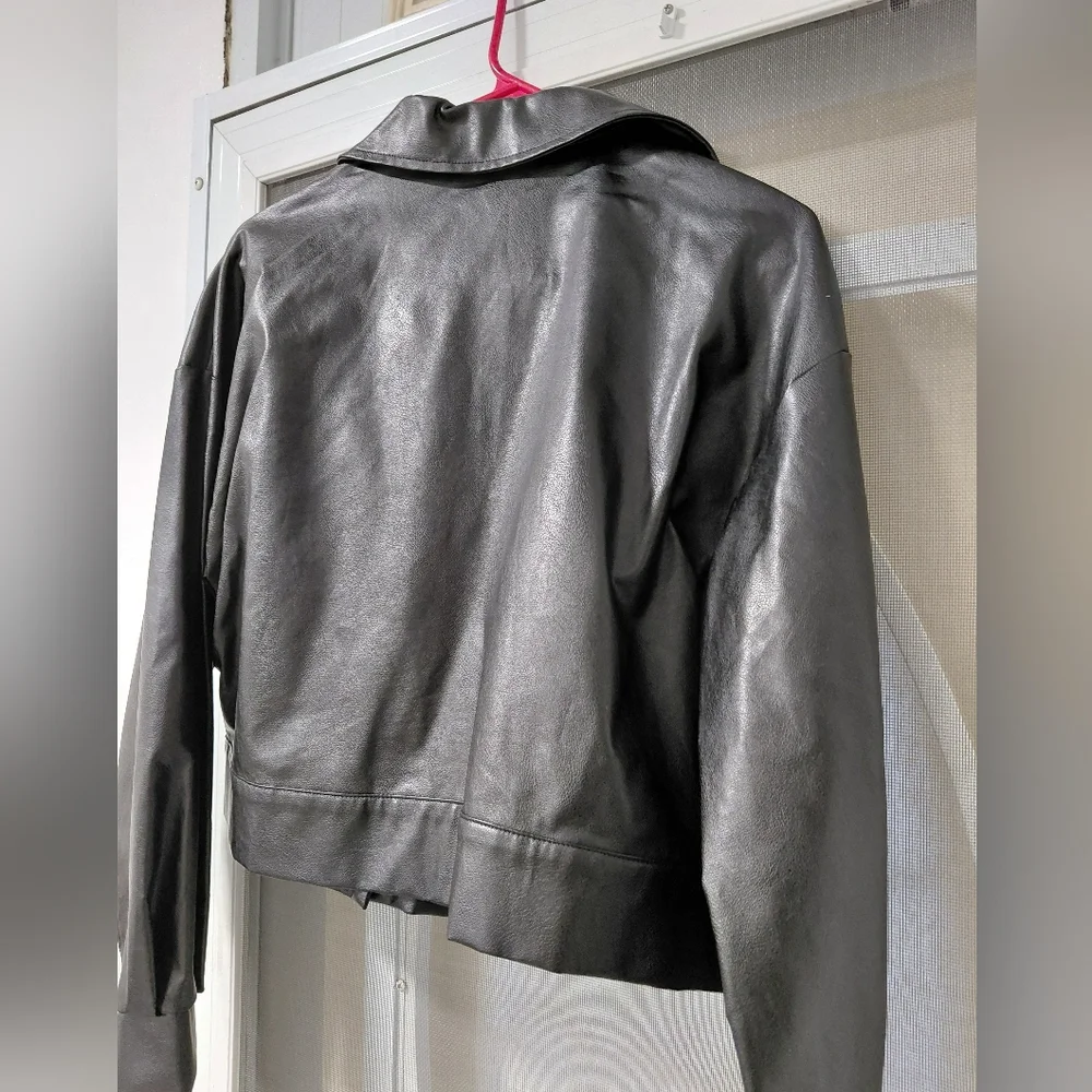 SHEIN Dark Leather Cropped Jacket - Picture 5 of 6